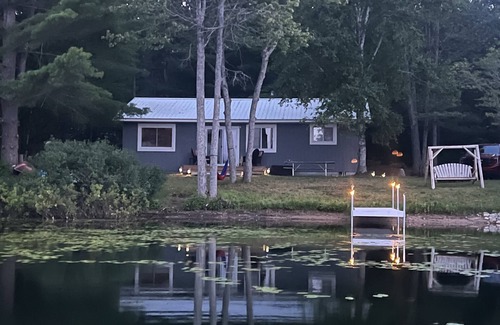 Frederic Hütte | The Bluegill Lake House- A Peaceful and Relaxing Getaway
