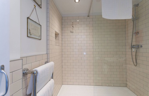 Newton St Loe Hotel | The Boathouse