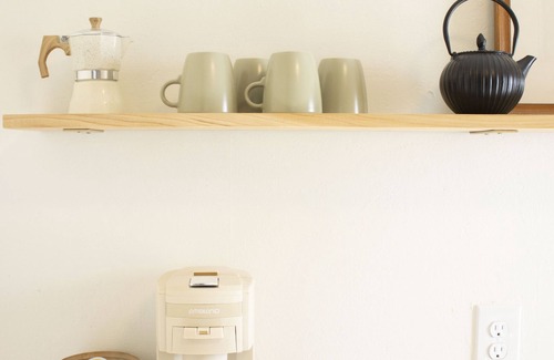 Lincoln Haus | The BoHo Cottage | Newly Renovated Modern Luxury