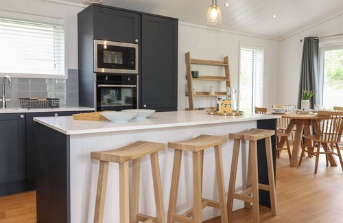 Haverthwaite Hütte | THE BRAMBLES, pet friendly, with a garden in Haverthwaite