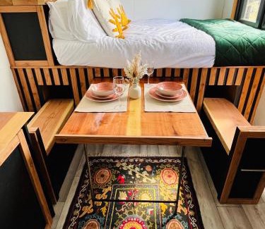 Ilton Haus | The Burds Nest