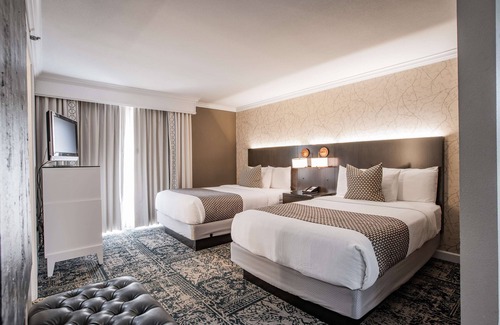 Little Rock Hotel | The Burgundy Hotel, Tapestry Collection by Hilton