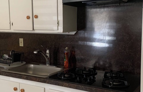 Gonzales Haus | The Burnside House. Charming Bungalow in the center of Gonzales