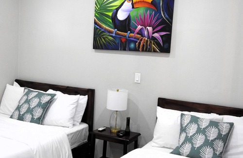 Independence and Mango Creek Hotel | The Toucan Inn