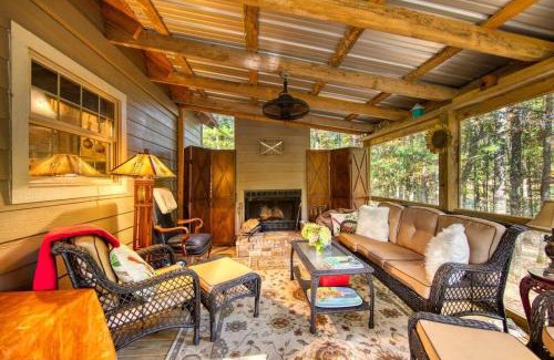 Jamestown Haus | The Cabin at Crockett Creek