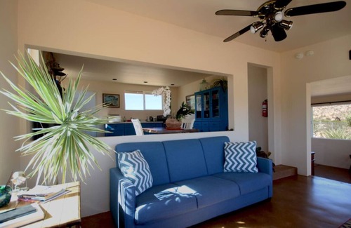 Joshua Tree Haus | 5 Minuten von Joshua Tree Village entfernt. 15 Minuten von JTNP.