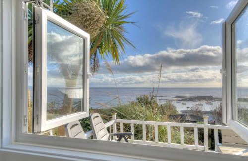 Lyme Regis Haus | The Cabin