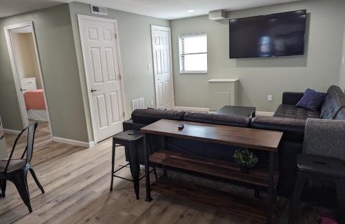 Lewis Center Haus | The Calico Cottage