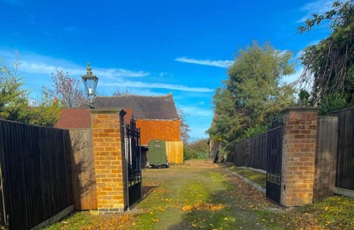 Cheltenham Hütte | The Cart House - Staverton Cheltenham