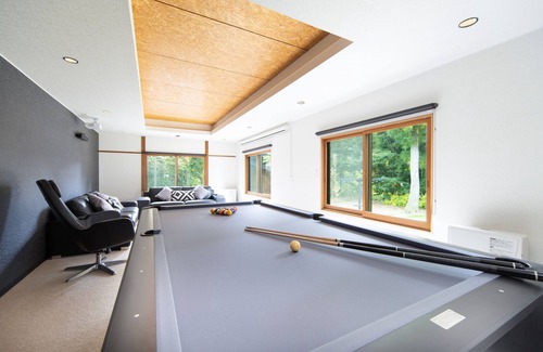 Echo Land Skihütte | The Castle