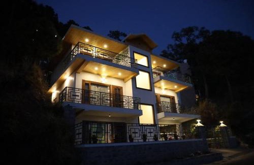 Kumarhatti Wohnung | The Cerro Rico - 3 BHK Modern Villa