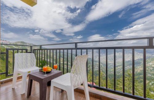 Fagu Wohnung | The Charvi Regency I Vacations I Conference I MICE I Family Events I Open Air Terrace I Sky Bonfire I Wooden Rooms With Pvt Balconies I Kufri by Exotic Stays