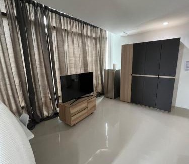 Nai Harn Wohnung | The CHU cafe/guesthouse