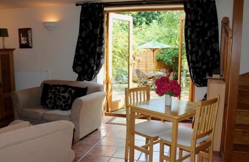 Flaxley Haus | The Cider Barn