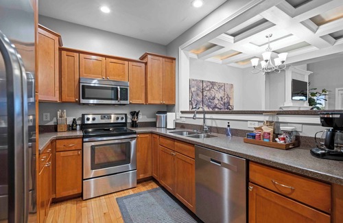 Covington Eigentumswohnung | The Cincy Staycation - City Views