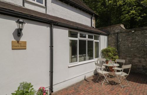 Box Haus | The Coach House