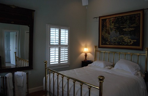 Athens Bed & Breakfast | The Colonels B&B and Inn