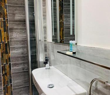 New Forest District Hotel | The Compasses Inn