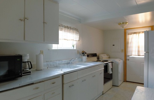 Mobridge Haus | The Contractor’s Nook