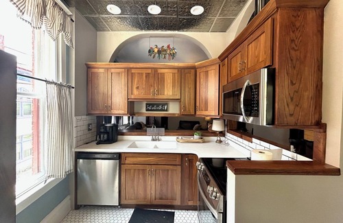 Freeman Wohnung | The Corner Sweets, A Spacious 6-bedroom apartment with WiFi, in lovely Bramwell