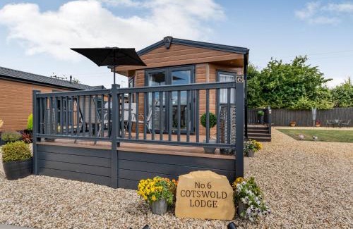 Evesham Haus | The Cotswold Holiday Lodge