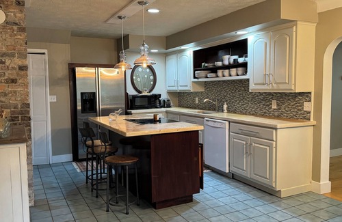 Kewadin Haus | The Cottage at Pine Hill