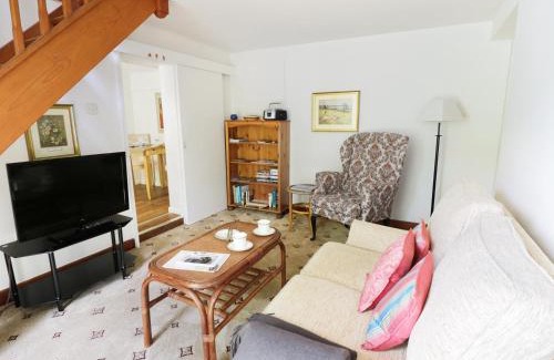 Pershore Haus | The Cottage