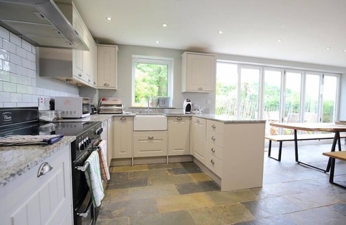 Saint Briavels Hütte | THE COTTAGE, pet friendly, character holiday cottage in St Briavels