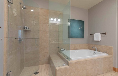 Truckee Hütte | The Cottages at Old Greenwood ~ 3-Bedroom