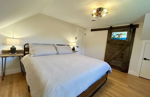 Berkeley Springs Sonstige | The Cowbell - 3-bedroom farmhouse in charming Berkeley Springs