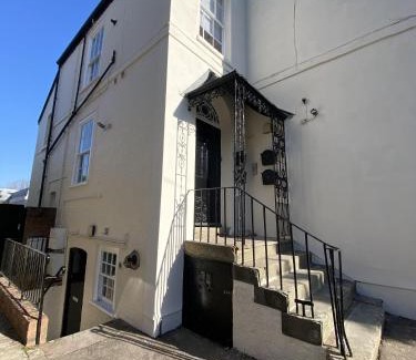 Gloucester Wohnung | The Cozy Apartment