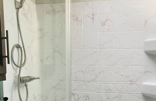 Fleming Haus | The Cozy Keystone RV on the Farm, Pet Friendly!