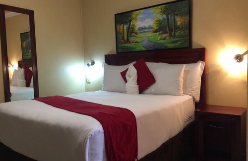 Letlhakane Haus | The Curve Guest House