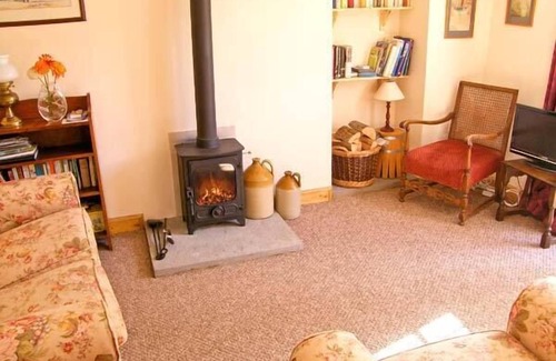 Haselbury Plucknett Hütte | The Cygnet