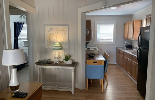 Downtown Myrtle Beach Hütte | The Darlington Cottages