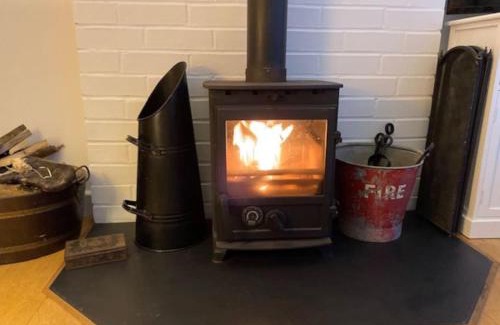 Stockbridge Wohnung | ‘The Den’ Self contained one bedroom annexe.