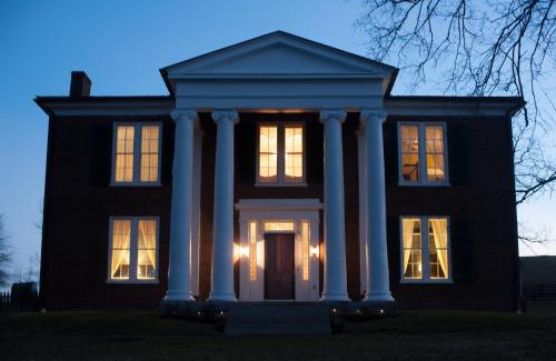 Paint Lick Bed & Breakfast | The Denny House