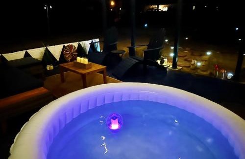 Twentynine Palms Haus | The Desert Monroe-Hot tub-FirePit-Games-by Joshua tree National Park