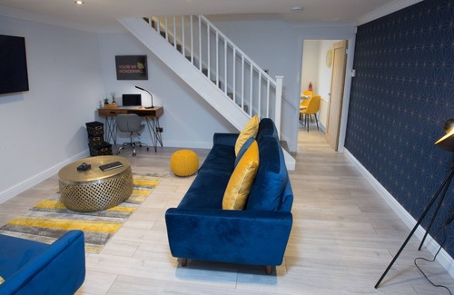 Broadheath Haus | A stylish property close to Manchester Airport.