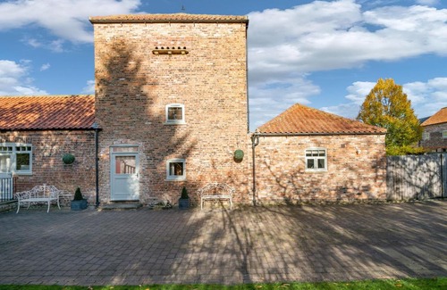 Kelfield Haus | The Dovecote