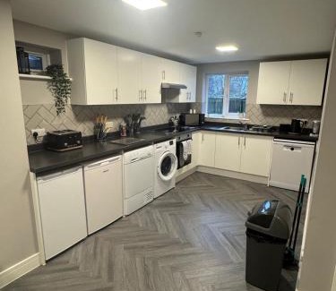 Poole Haus | The Drey