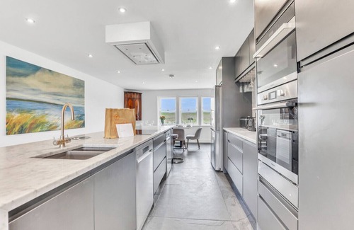 Bamburgh Haus | The Duchess - North East Escapes