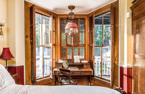 Dutch Flat Hotel | The Dutch Flat Hotel