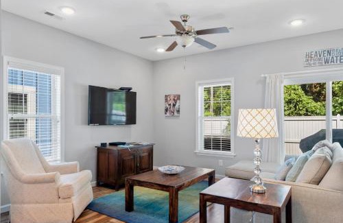 Bermuda Bay Haus | The E Gull Has Landed