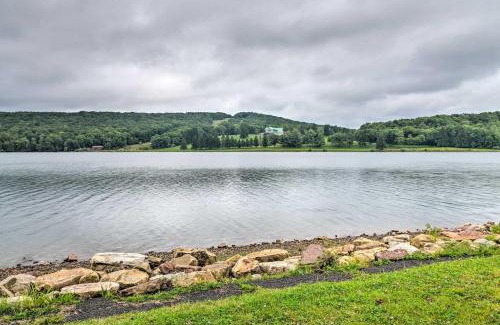 Terra Alta Haus | The Eagles Nest at Alpine Cabin with Fireplace!