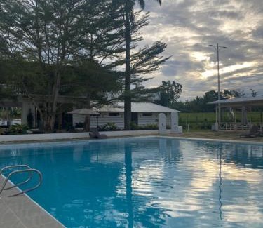 Manolo Fortich Resort | The Eliana Farm Resort and Villas