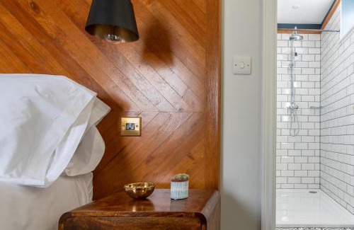 Abbots Ripton Bed & Breakfast | The Elm, Abbots Ripton