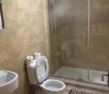 Abercwmboi Hotel | The Falcon Inn Retreat