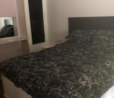 Abercwmboi Hotel | The Falcon Inn Retreat