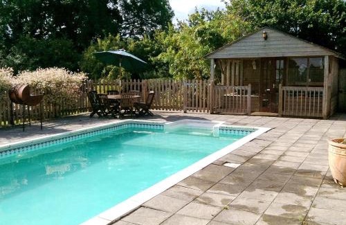 Newent Haus | The Farmhouse